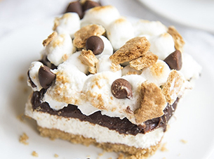 S'mores Cheesecake Bars